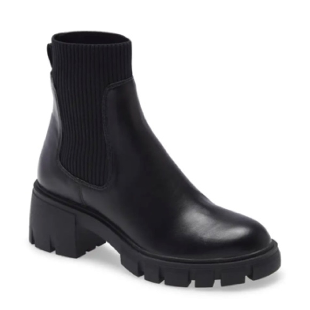 Steve madden black boots